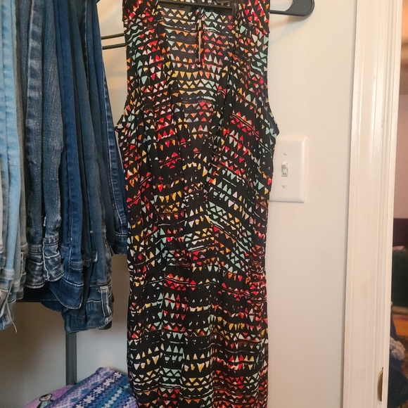 Low cut romper - Picture 1 of 3